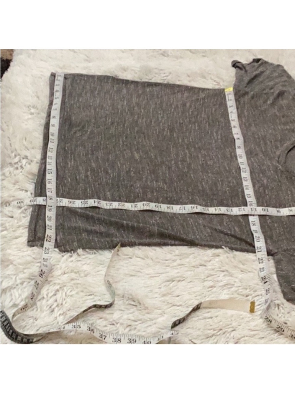 Mudd Boxy V-Neck Hacci Tee Gray Marled High Low Slit Hem Top Size Large - Picture 12 of 14